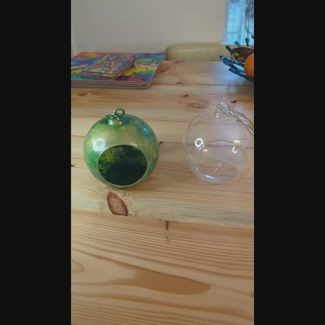 Cute Hanging Plant Holder in Green